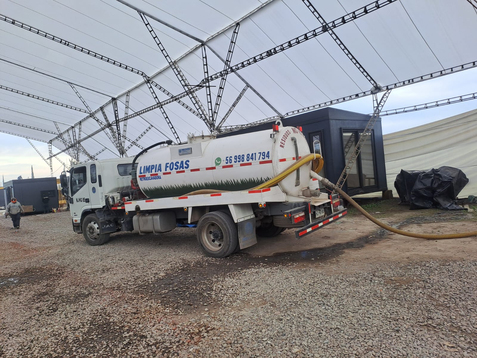 Somos Limpia Fosa Héctor Díaz